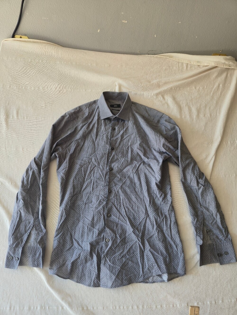 Boss Slim Fit Polka Dot Button-Up Shirt Size 39 / 15 1/2